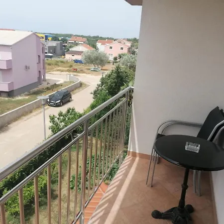 Lipa Apartman